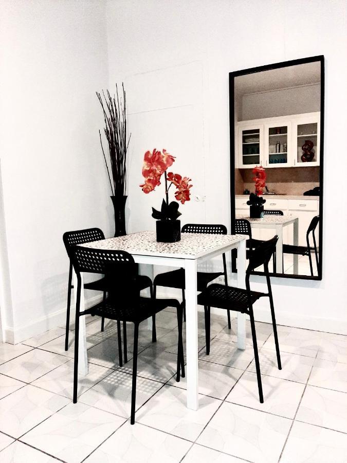 Hallandale Studio With Pool Daire Hallandale Beach Dış mekan fotoğraf